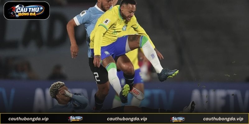 Nguyên nhân khiến ngôi sao Brazil dính chấn thương